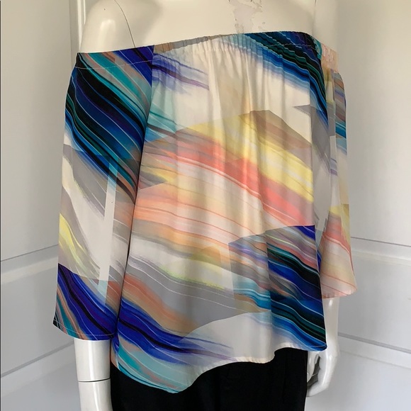 Amanda Uprichard Printed Top 100% silk Size S - Picture 4 of 13